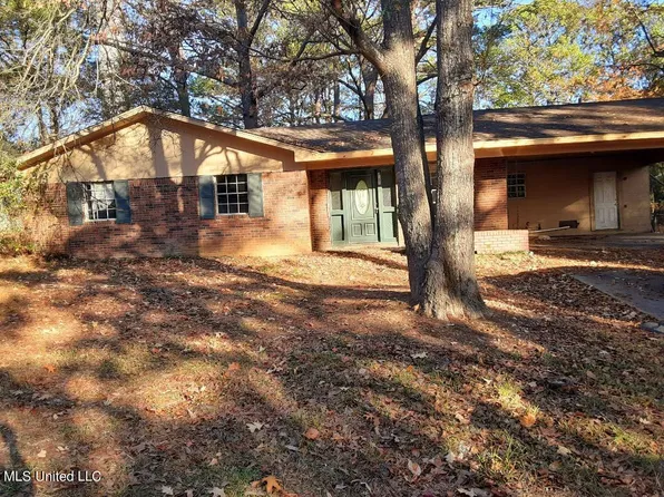 3152 Fleetwood Dr, Jackson, MS 39212