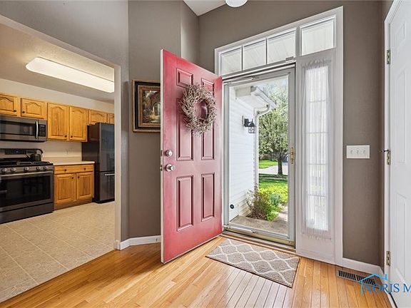 2nd image of 4222 Caravelle Dr