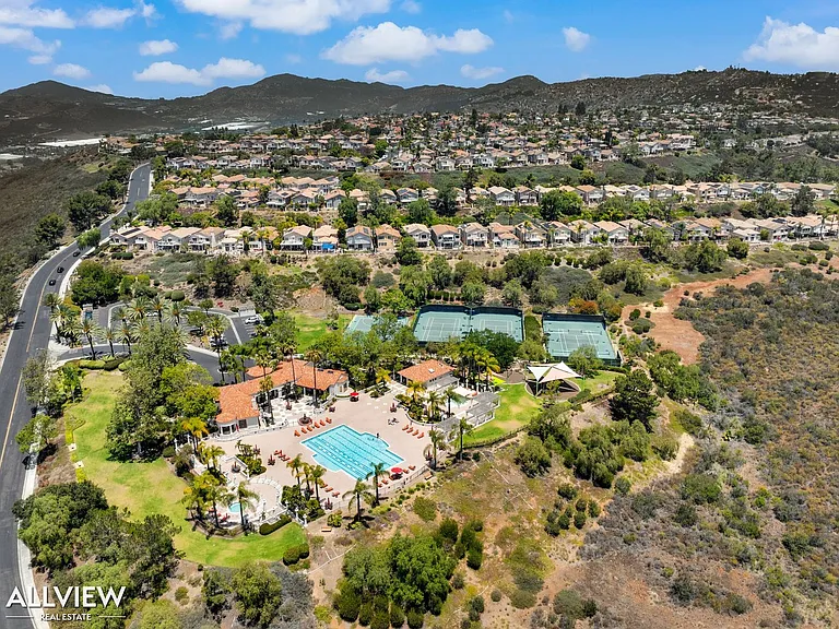 2385 Country View Gln — Photo 59
