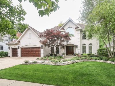 812 Creek Bend Dr, Vernon Hills, IL, 60061
