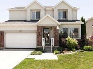 1161 Oakridge Park Dr, Farmington, UT 84025