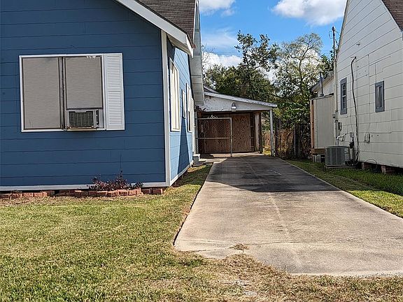 2320 18th St, Port Arthur, TX 77640 | MLS #2454596 | Zillow