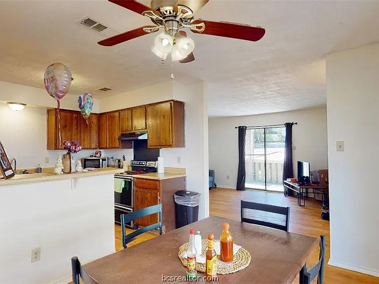 1005 Spring Loop #C — Photo 7