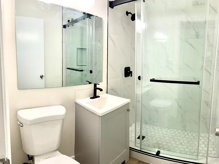 1845 Anaheim Ave #12A — Photo 12