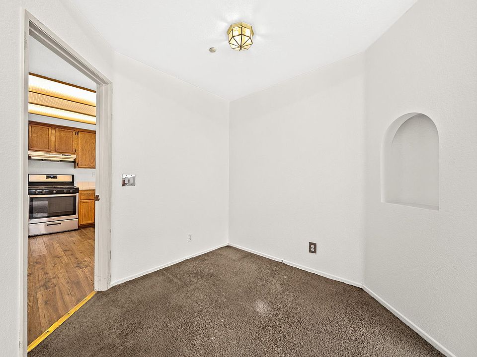 1st image of 11437 Citrus Glen Ln