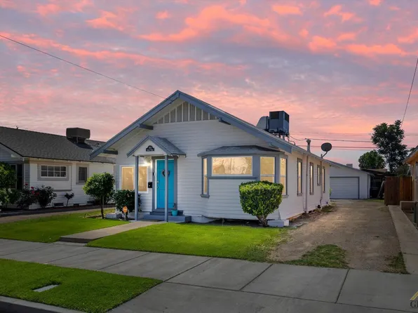 1711 Cherry St, Bakersfield, CA 93304