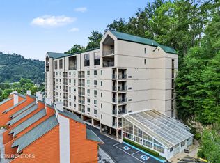 413 Baskins Creek Rd #308, Gatlinburg, TN 37738