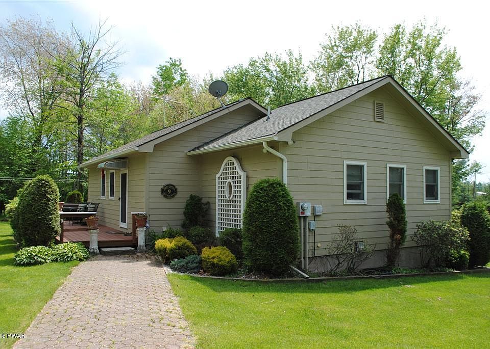 1st image of 221 Air Park Rd