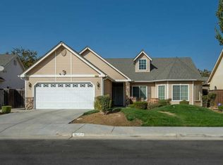 4694 W Oswego Ave, Fresno, CA 93722