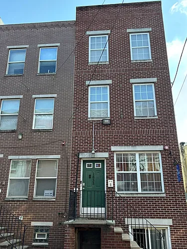 1835 Willington St #B Photo 1