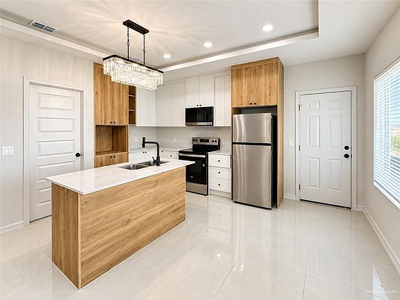 2nd image of 10918 N 27th St