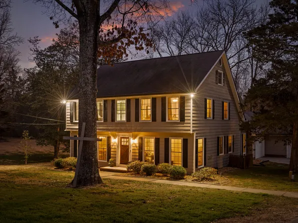 359 Dailey Hill Cir, Ringgold, GA 30736