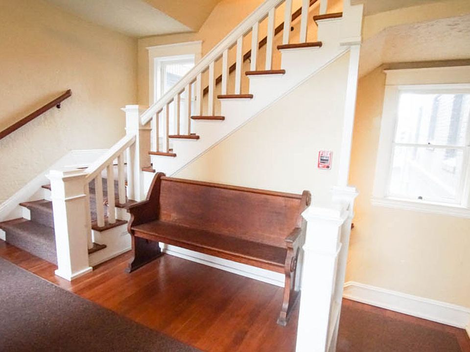 1st image of 5310 N Williams Ave APT 6