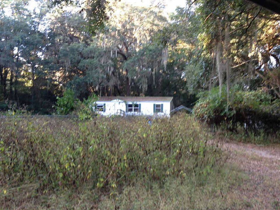 2nd image of 5619 NE 79th Pl