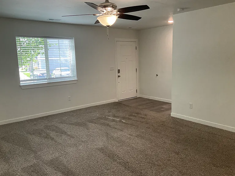 510 Trails End — Photo 4