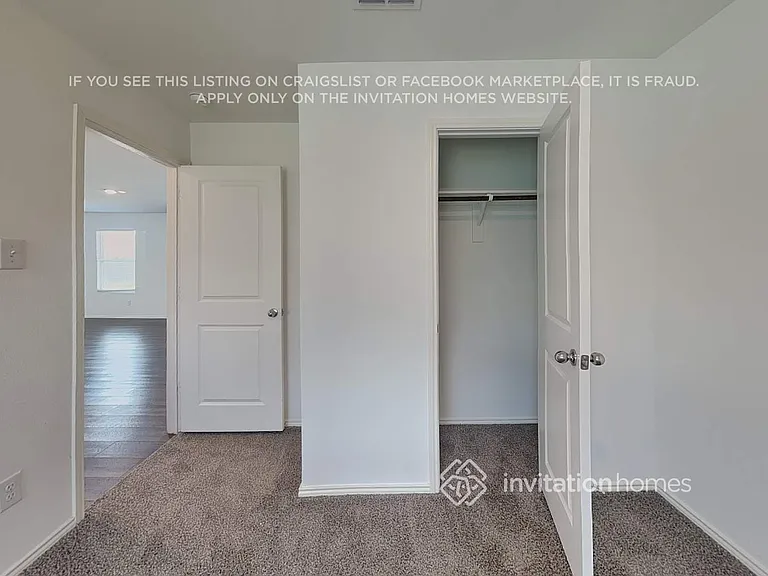 5406 Longshadow Dr — Photo 12