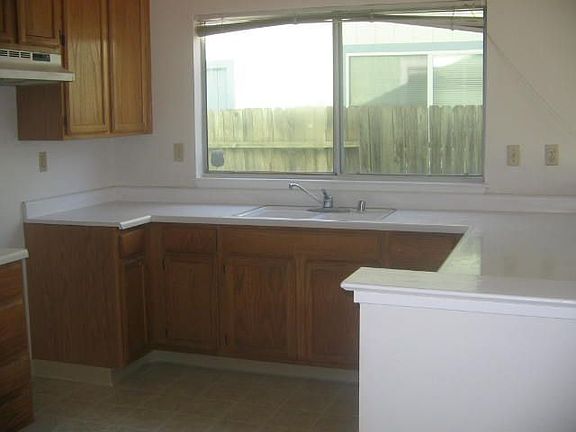 Open Kitchen