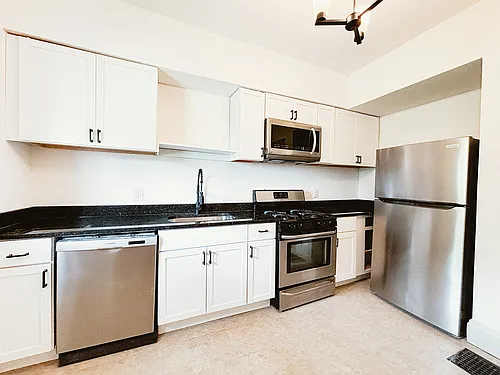 3550 Woodburn Ave Photo 1