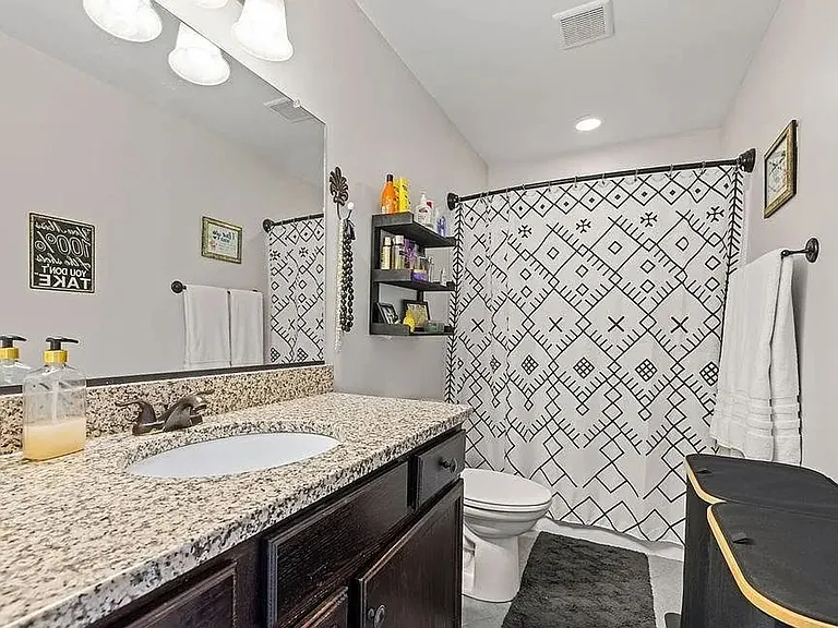 127 Portico St — Photo 8