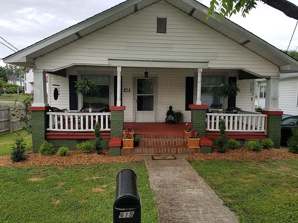 1st image of 615 Lindsey St
