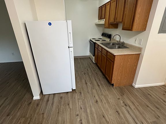 2nd image of 4200 Taylor Rd