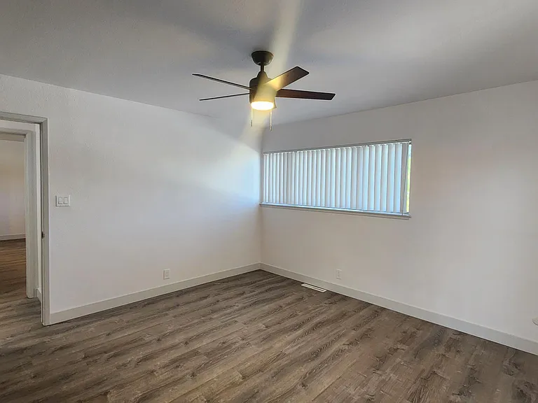 5994 Lake Crest Way #15 — Photo 18