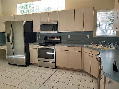 4th image of 1735 Arabian Ln