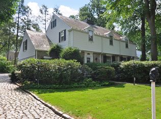 169 Bobolink Rd, Yonkers, NY 10701