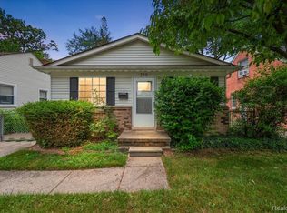 215 N Vermont Ave, Royal Oak, MI