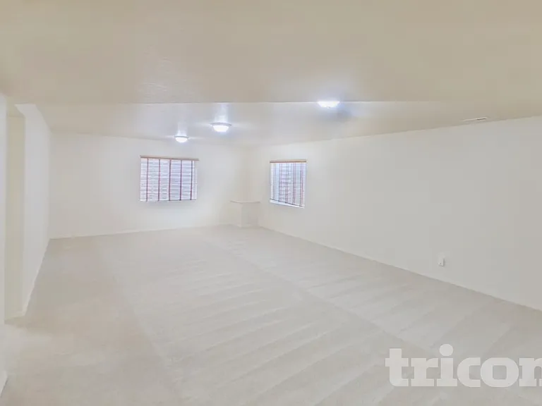 5425 Barnstormers Ave — Photo 4