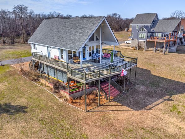 1178 Miracle Rd, Decaturville, TN 38329