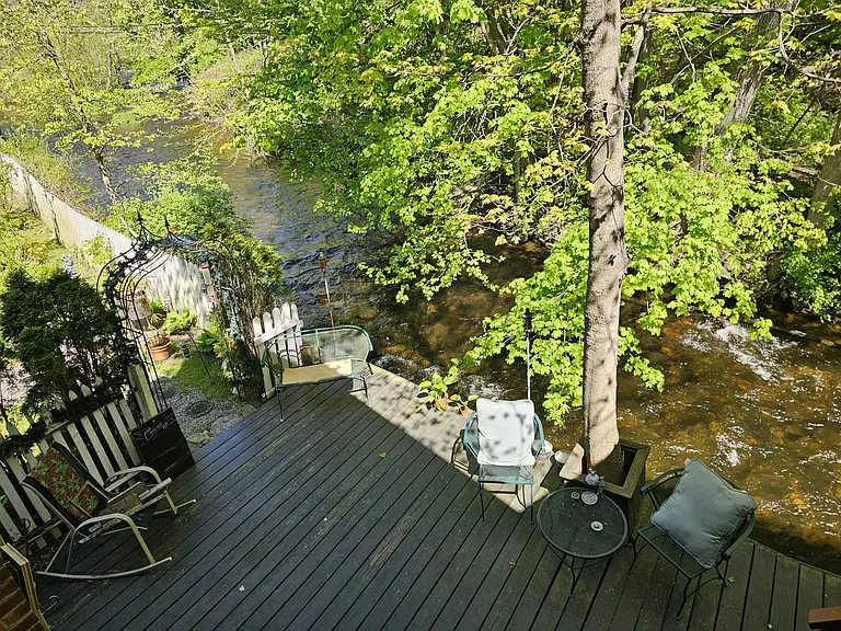 32 Cannon Rd #B — Photo 11