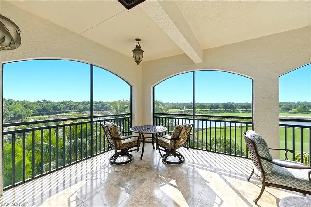 3 bed, 3.5 bath, 3000 sqft, $25,000 — Photo 4