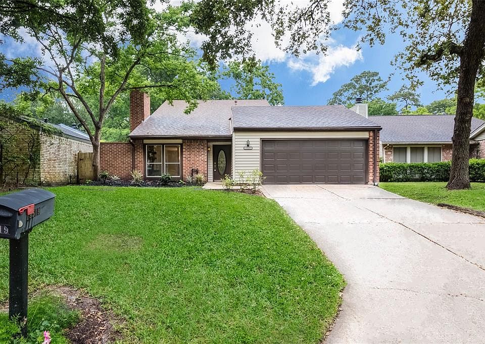 1st image of 19519 Atascocita Shores Dr