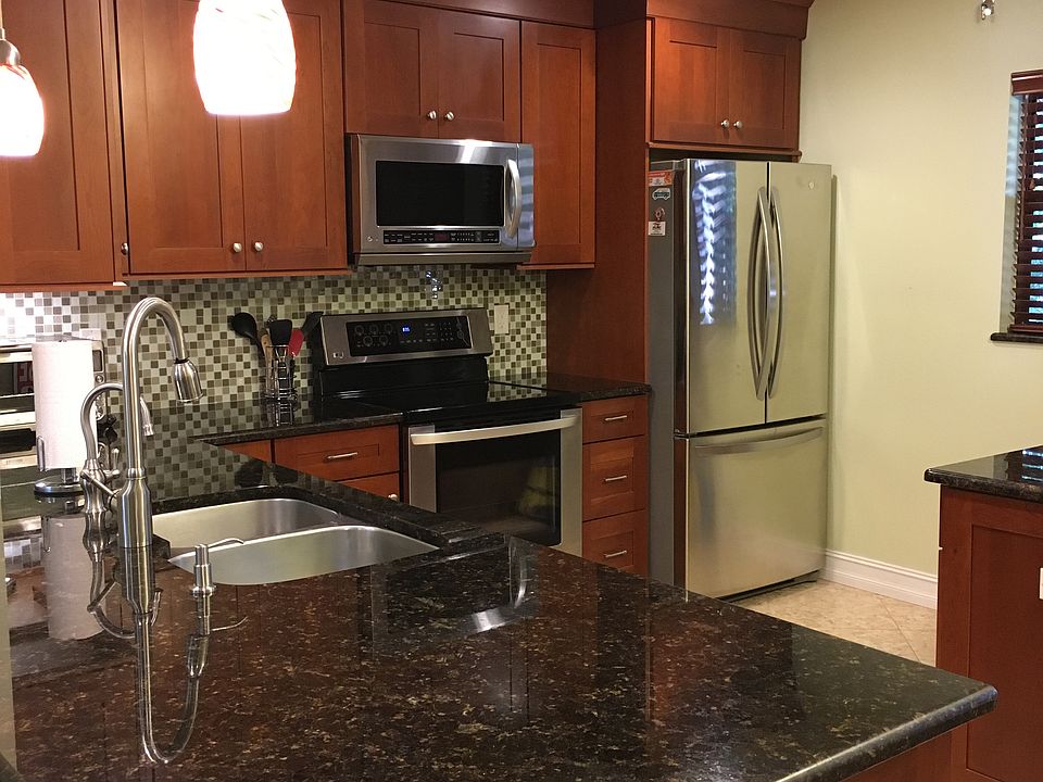 Kitchen View 