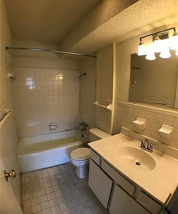 5th image of 4709 Harmon Ave APT 510