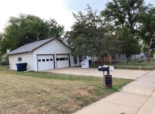 628 S Main Ave, Dickinson, ND 58601