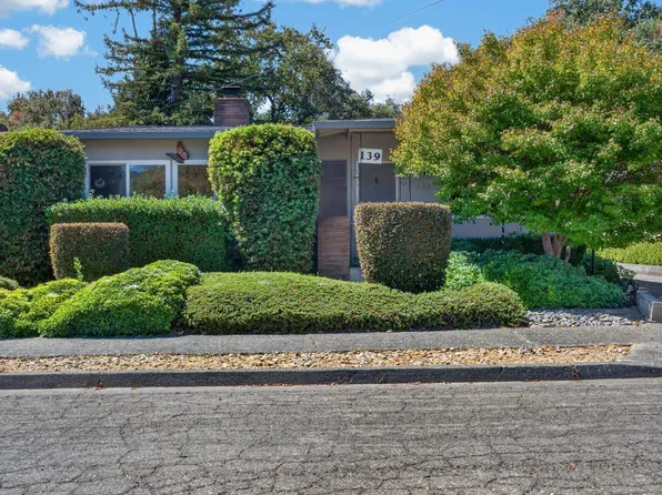 139 Las Colinas Drive, Cloverdale, CA 95425