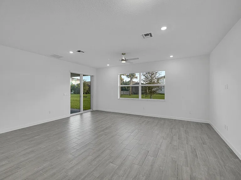 5742 Graceful Way — Photo 15