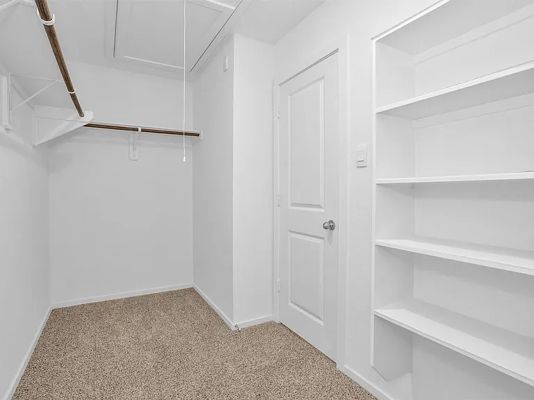 3518 Grassland Dr — Photo 17