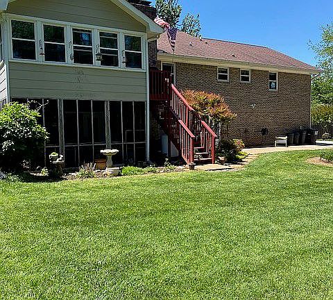 5th image of 7712 Lasata Ln