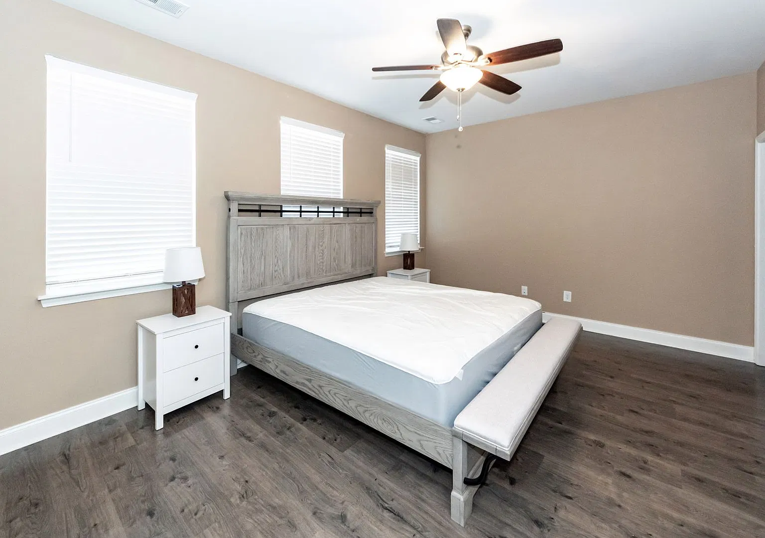 3 Bedroom, 2.5 Bathroom Townhome in The Park at Rivers Edge - North Charleston — Photo 4