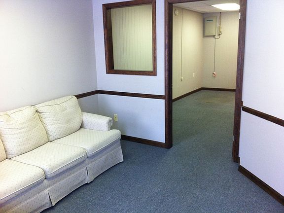 Reception & secretarial 