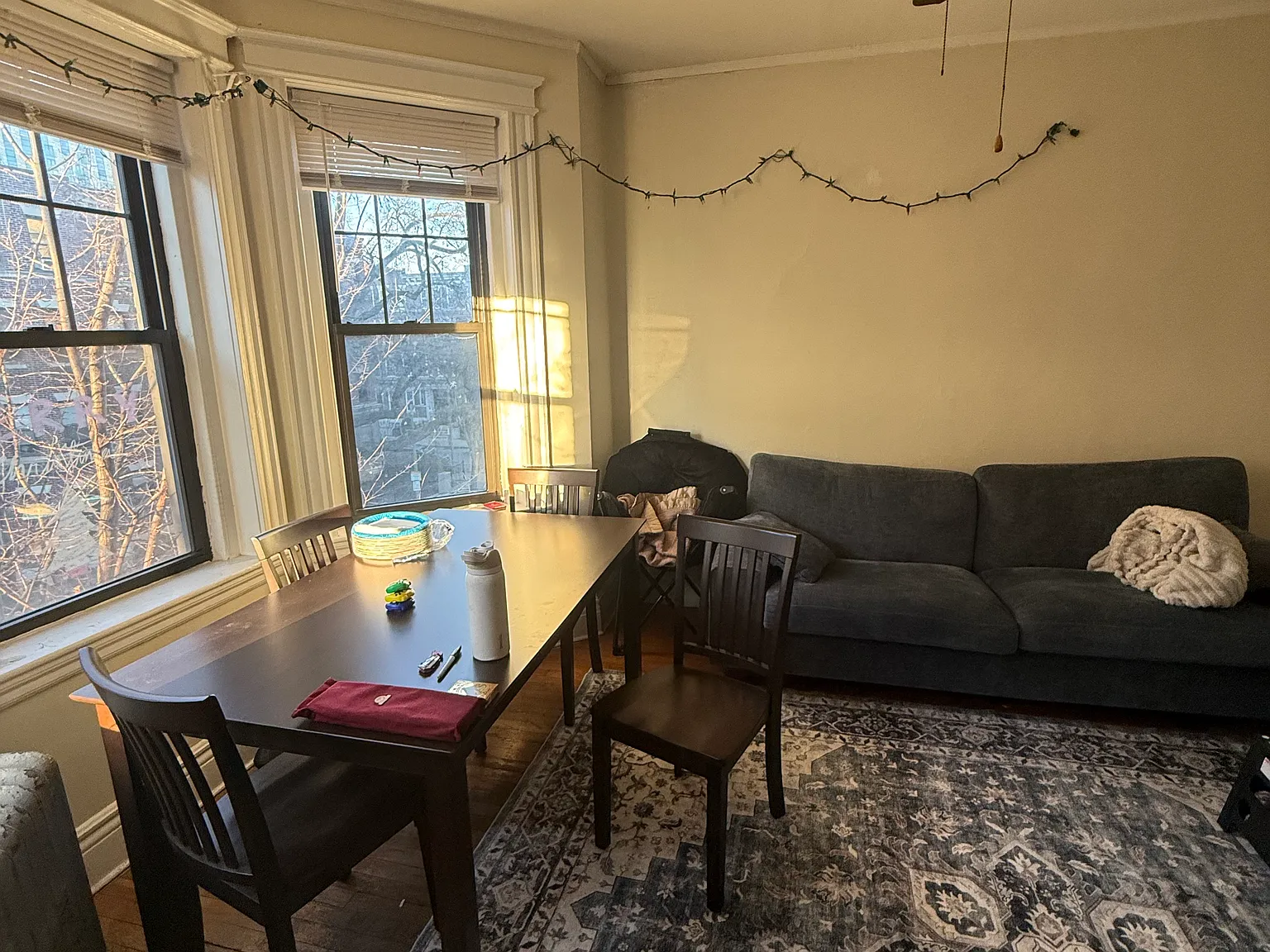 2 bed, 600 sqft, $3,700 — Photo 2