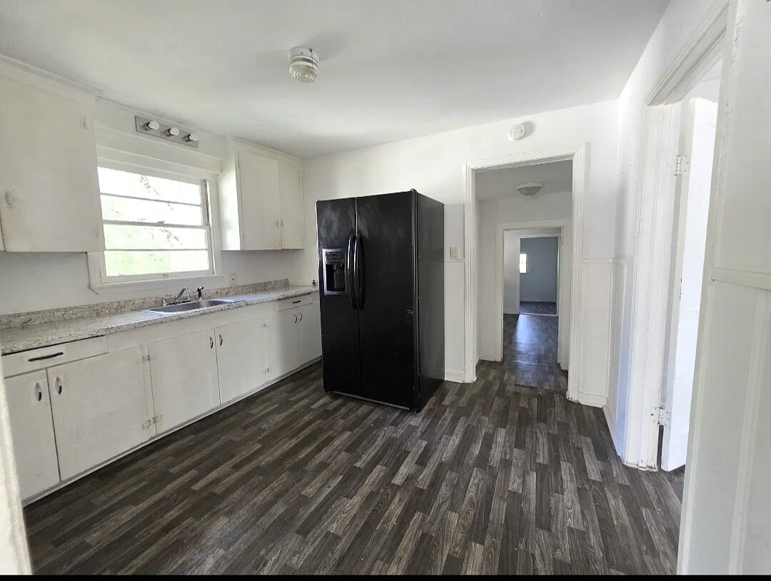 4 bed, 2.0 bath, 1320 sqft, $1,250 — Photo 4