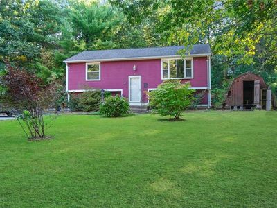 71 Colvintown Rd, Coventry, RI, 02816