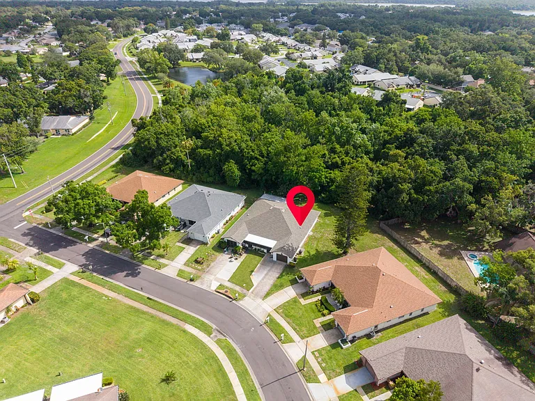 3472 Maclaren Dr — Photo 11