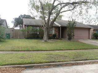 5019 Shadowridge Dr, Houston, TX 77053