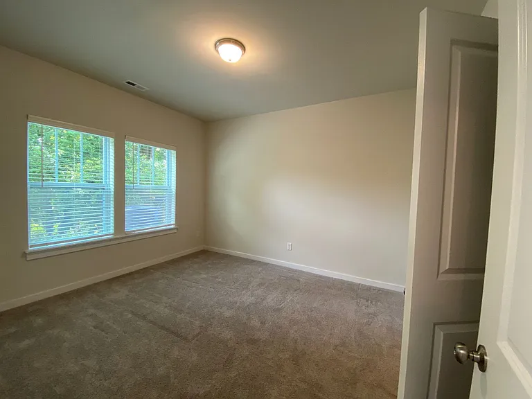 1024 Sharon Towns Dr — Photo 28