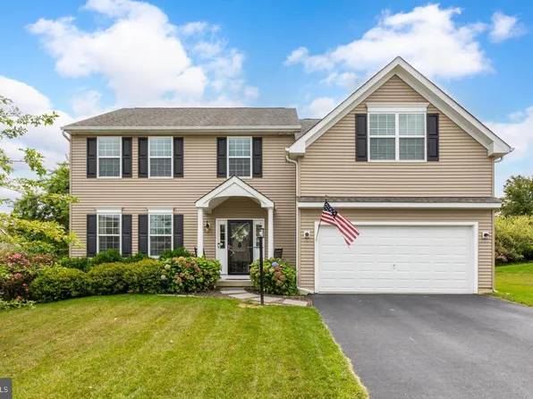1136 Woodruff Rd, Coatesville, PA 19320